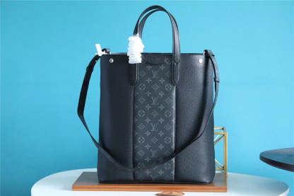 Disarh Fashion Lu-Vi bags - 9834