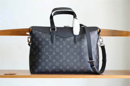 Disarh Fashion Lu-Vi bags - 9887