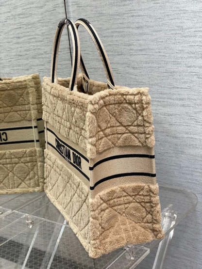 Disarh - Dir Bags - 1904