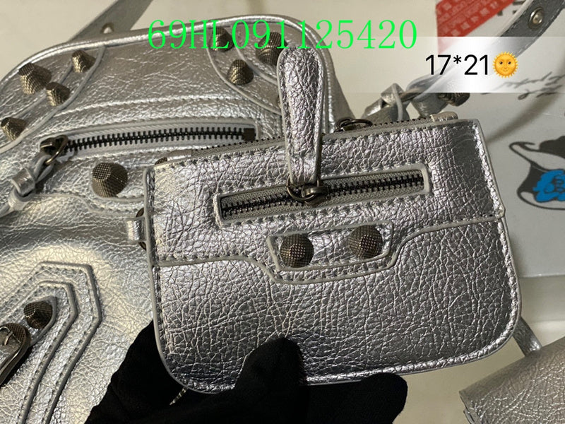 Disarh Fashion - BGA Bags - 1972