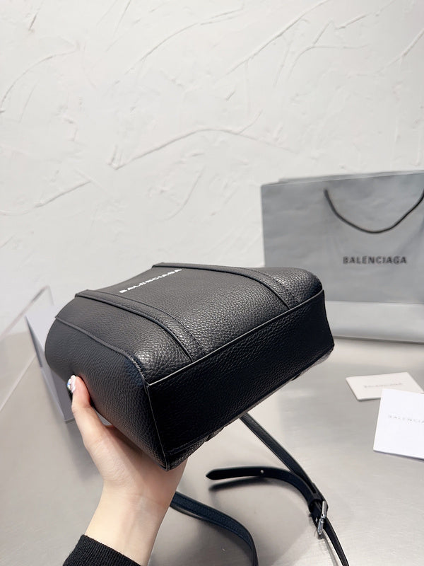 Disarh Fashion - BGA Bags - 1596