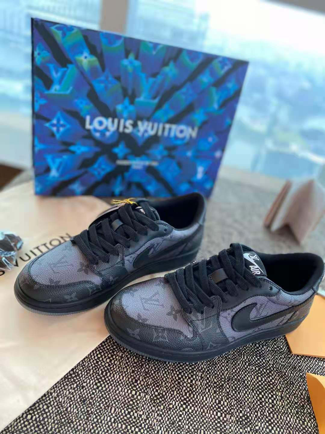 Luxury Shoes - LU-V - 1079