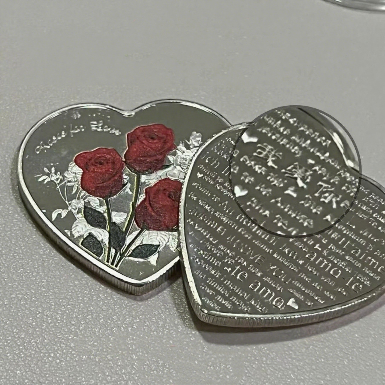 Heart-Shaped Rose Love Commemorative Coin Valentine'S Day Silver-Plated Painted Keychain Pendant Confession Coin 52 Kinds Of I Love You Coins
