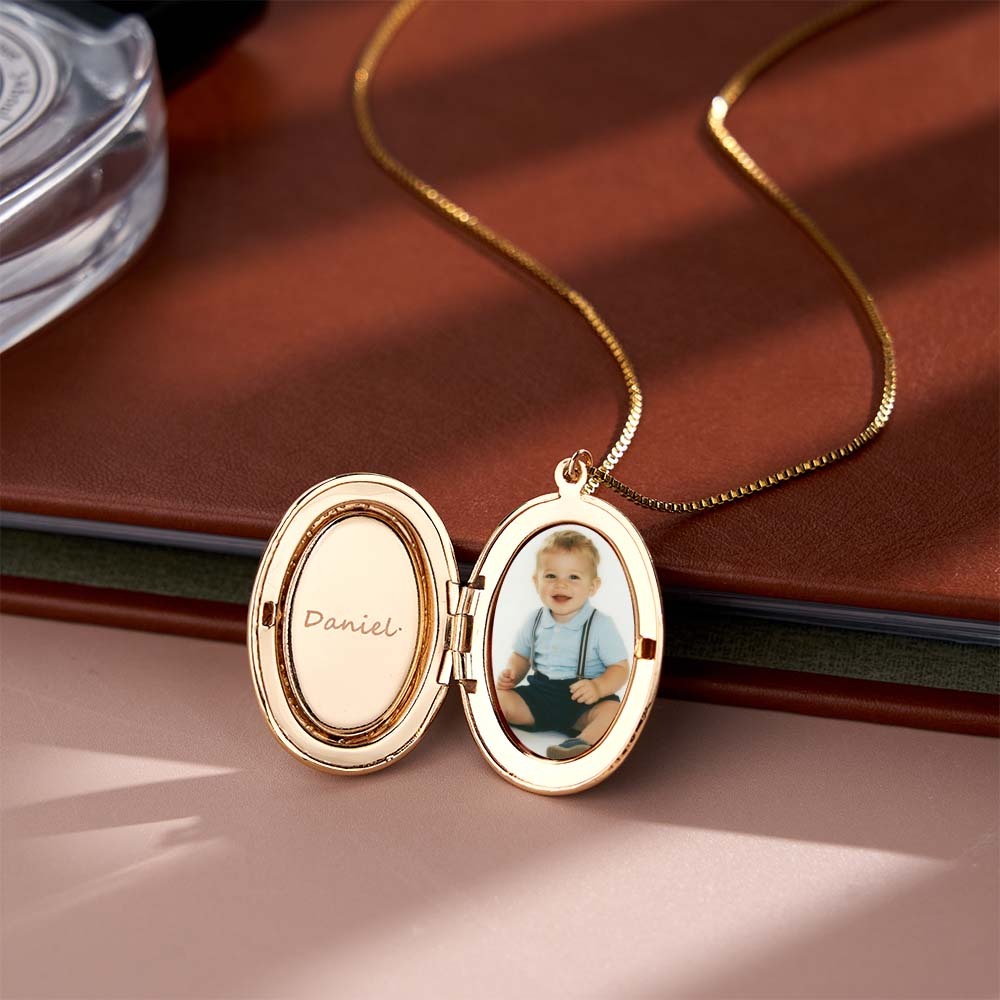 Custom Birth Flower Locket Necklace with Photo Personalized Engraved Bouquet Keepsake Memorial Christmas Valentine Gift