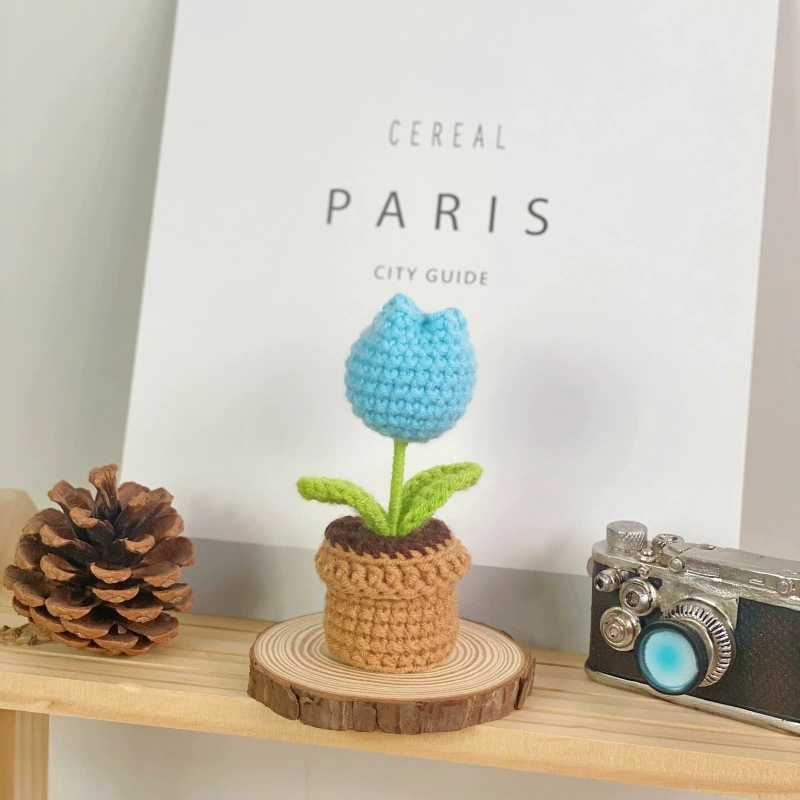 Small Potted Crocheted Flower Potted Flower Decoration Creative Gift Ornaments Cute Small Ornaments