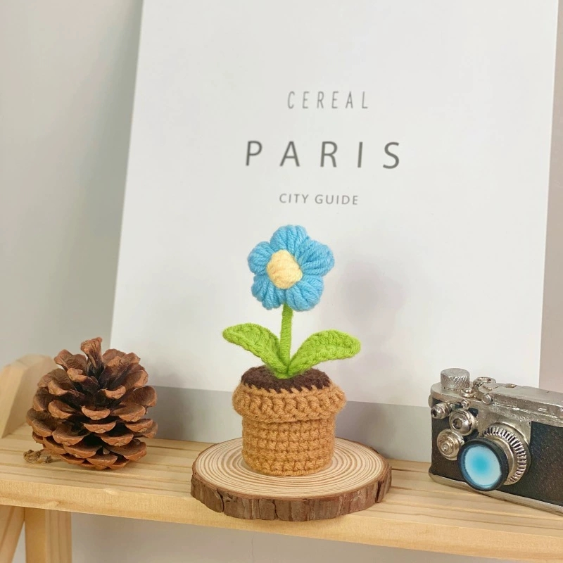 Small Potted Crocheted Flower Potted Flower Decoration Creative Gift Ornaments Cute Small Ornaments