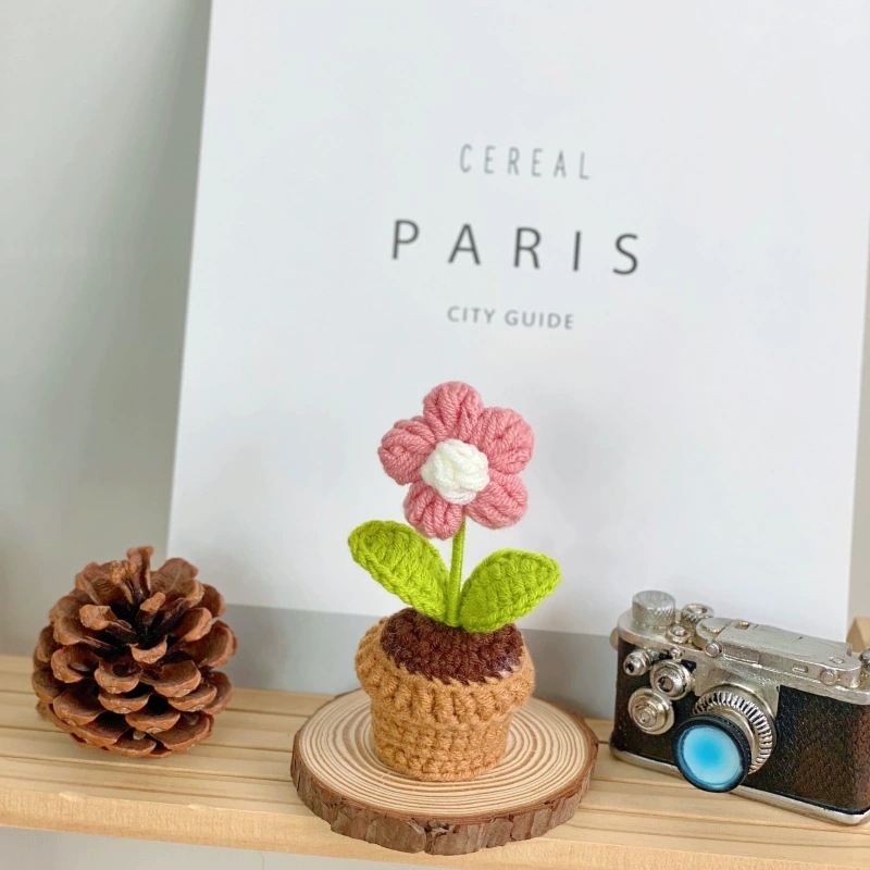 Small Potted Crocheted Flower Potted Flower Decoration Creative Gift Ornaments Cute Small Ornaments