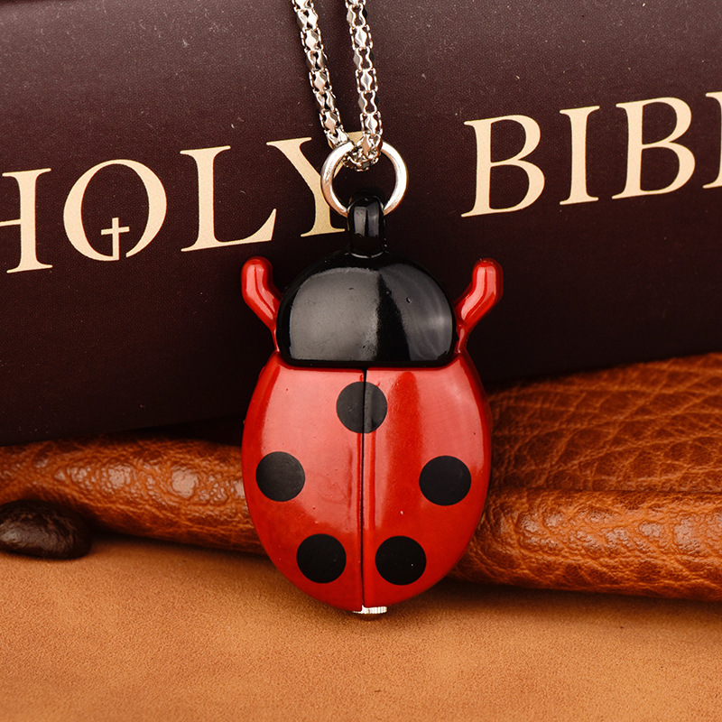 Vintage Ladybug Locket Watch Necklace, Functional Mini Beetle Pendant Quartz Clock Jewelry - SantaSocks