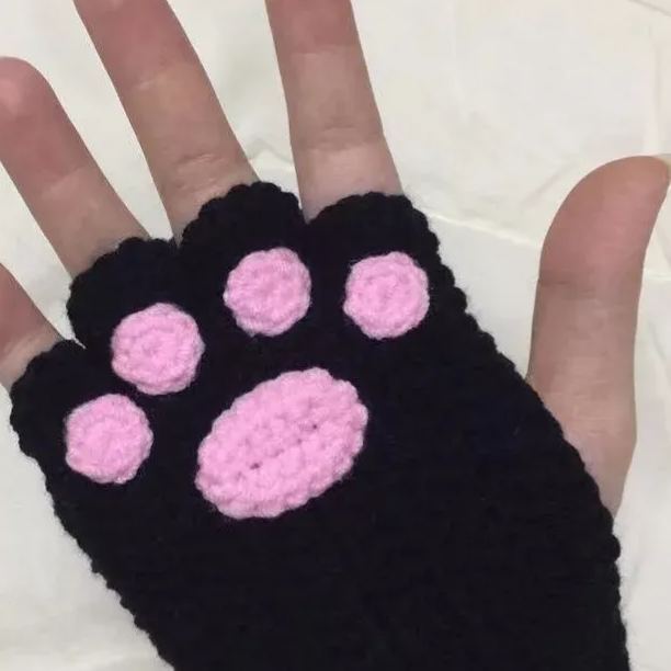 Girls Gift Idea Hand Woven Half Fingers Cat Paws Wool Gloves