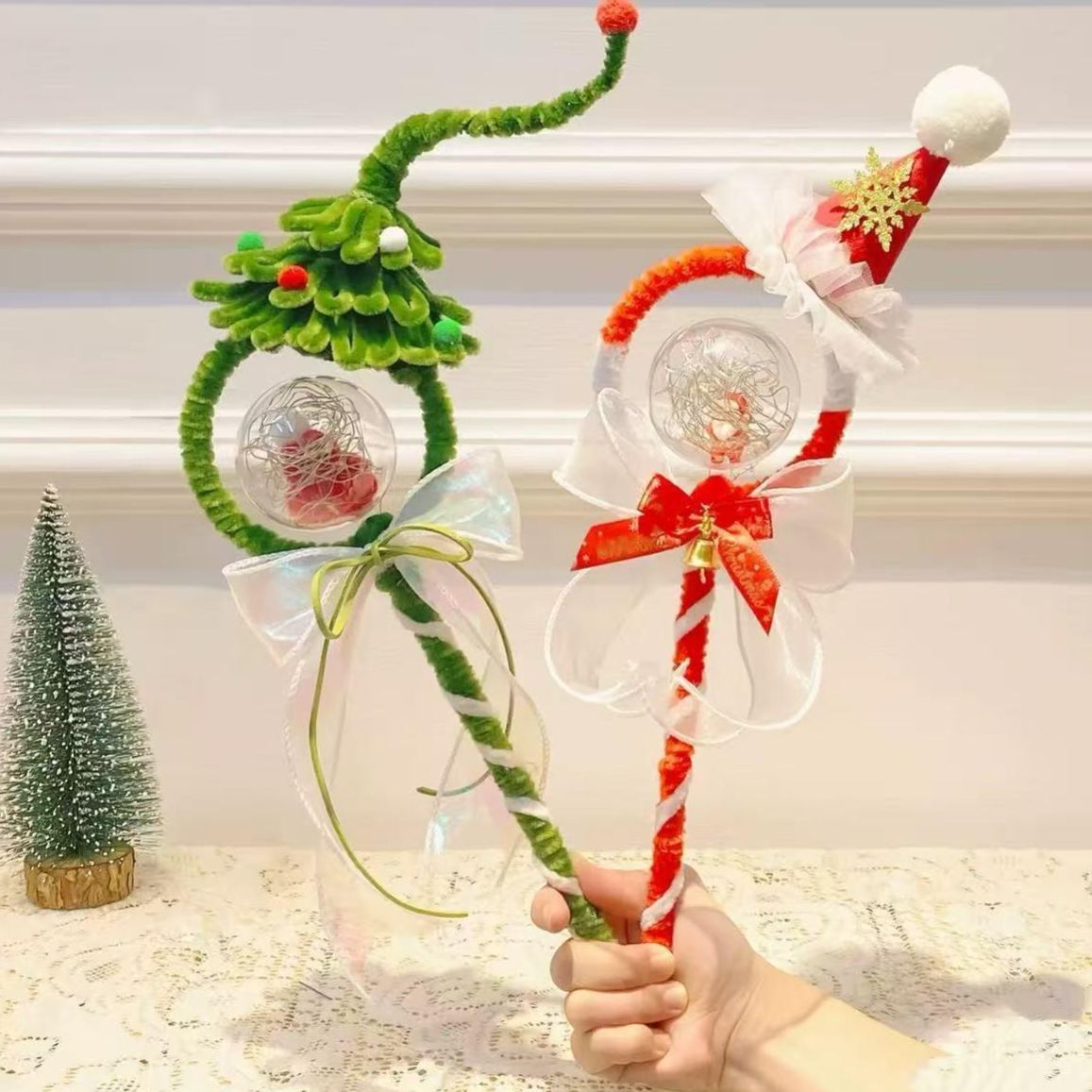 Christmas Magic Wand DIY Kit Pipe Cleaner Craft Set for Kids Fairy Wand Tree Wreath Decoration Gift