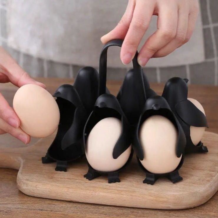 PELEG DESIGN Eggbears 3-in-1 Cook, Store and Serve Egg Holder, Bear-Shaped Boiled Egg Cooker for Making Soft or Hard Boiled Eggs, Eggies, Holds 6 Eggs for Easy Cooking and Fridge Storage