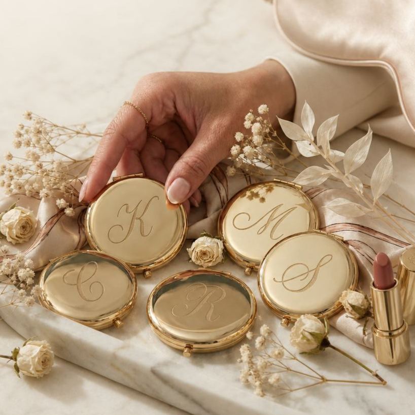 Personalized Compact Mirror with Name,Custom Engraved Gold Pocket Makeup Mirror,Bridesmaid Proposal Gifts,Wedding Party Favors