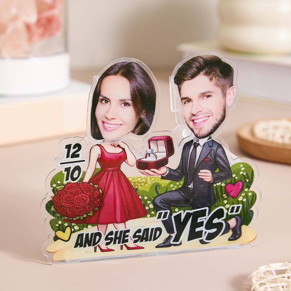 Personalized Face Propose Shaking Head Standee Gift for Couple - PhotoMoonLamp