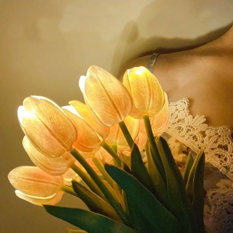 Tulip Flower Lamp Cute Flowers Night Light Home Decor Gifts for Mom - photomoonlamp