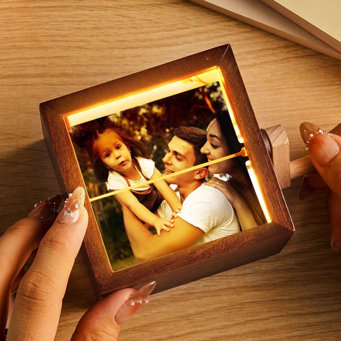 Custom Hand-Crank Flipbook Box Animation Machine Mechanical Hand-cranked Photo Album with Light Black Walnut Baby Photo Cube Frame Creative Gift