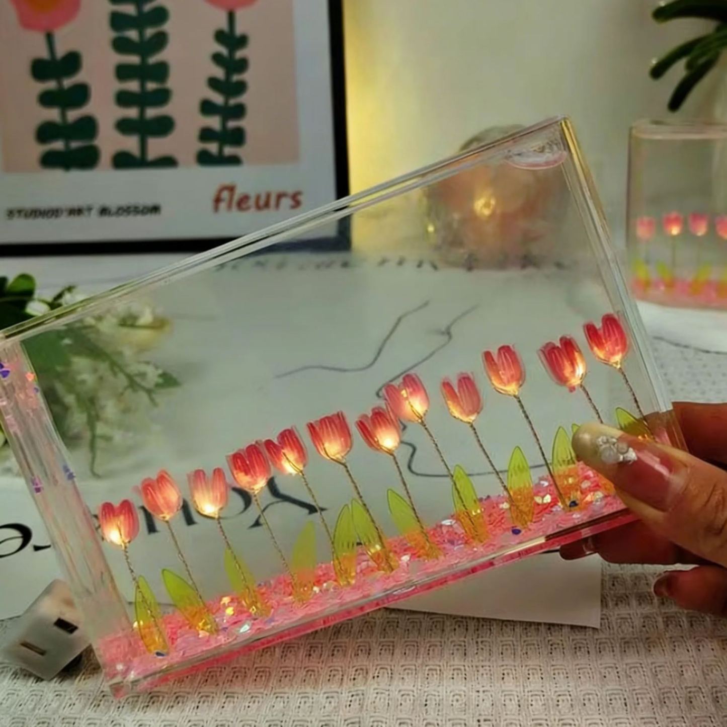 DIY Floating Petal Tulip Night Light – Romantic Acrylic Sandscape Lamp with LED Glow, Handmade Decorative Desk Light Gift for Women & Home Decor