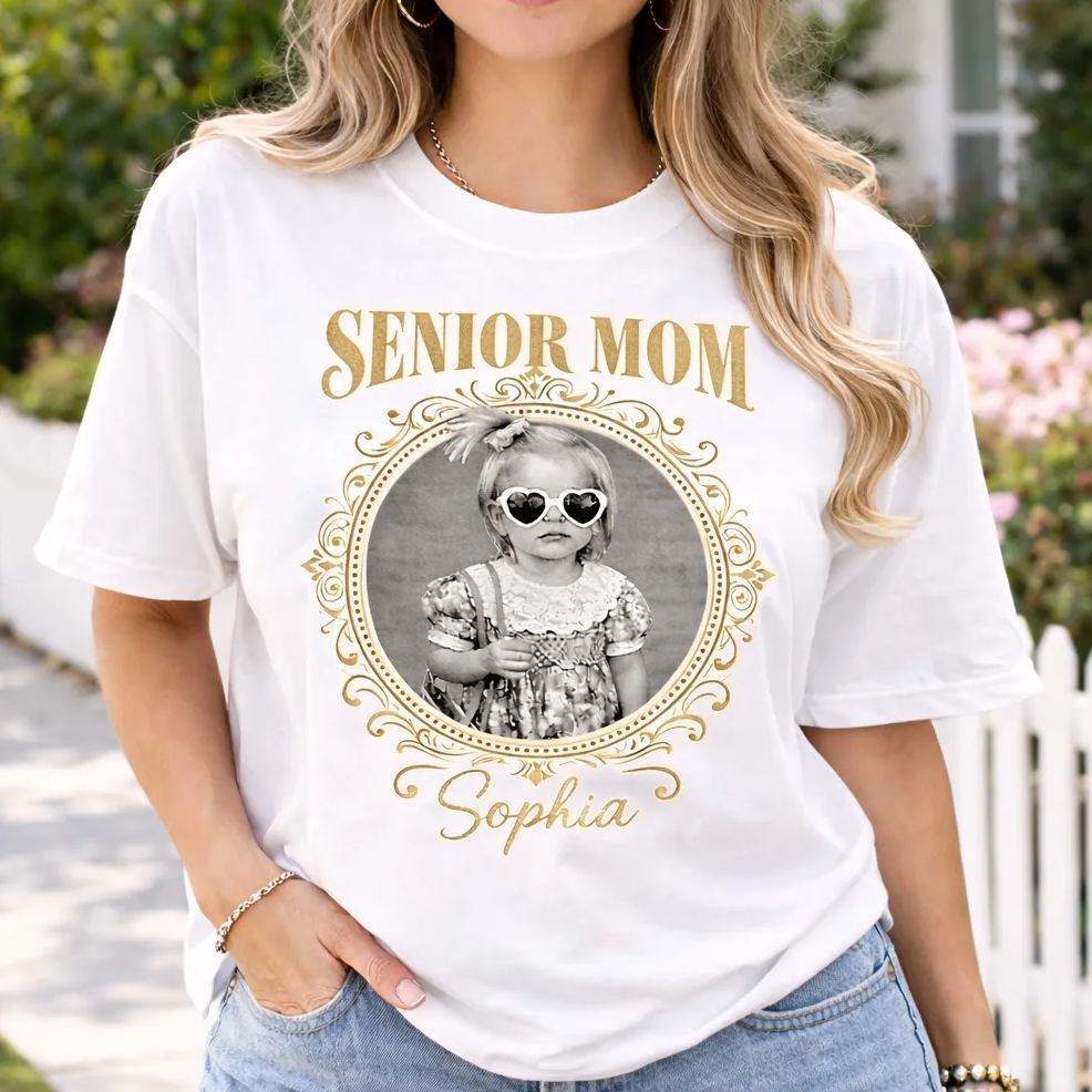 Custom Vintage Photo And Year Senior - Personalized Shirt Mother's Day Gift For Mom Father's Day Gift For DAD - PhotoMoonLamp