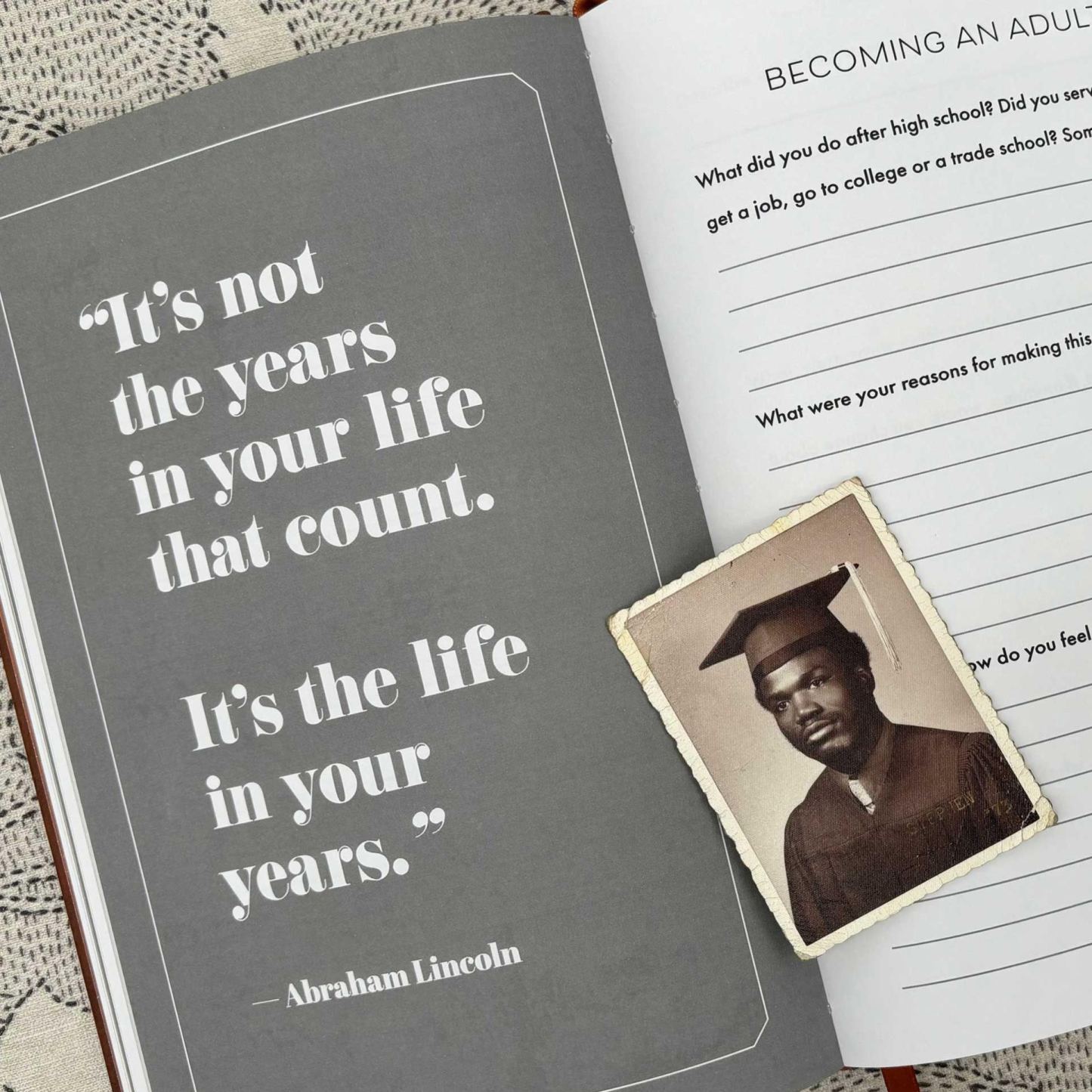 Dad's History Journal: Leather-Wrapped Hardcover with Gold Foil - A Gift for Your Dad