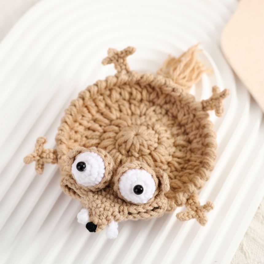 Cute Crochet Animal Coaster Handmade Knitted Squirrel Frog Lizard Cup Coaster Creative Cotton Drink Mat Desk Decor Gift