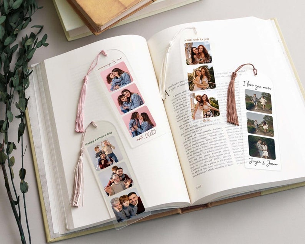 Personalized Bookmark with Picture, Valentines Day Gift, Reading Gift, Photo Gift, Love Read, Gift for Her, Custom Photo Acrylic Bookmark