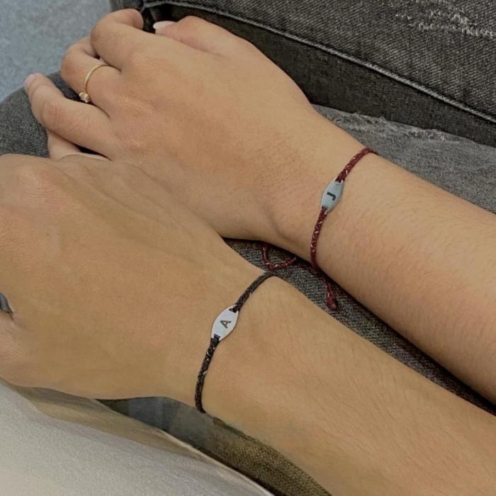 Mellon_id gelang inisial huruf couple aesthetic pasangan hitam marron pria wanita Tali Bracelets Stainless
