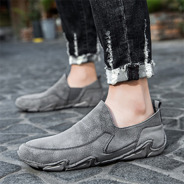 Men's genuine leather soft-soled casual loafers