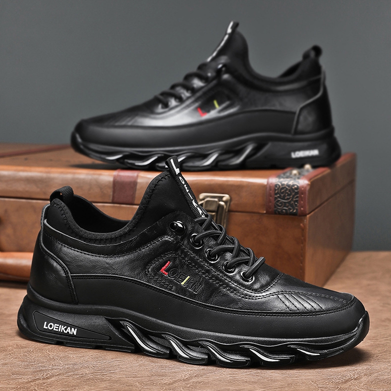 Men's genuine leather soft sole outdoor casual shoes