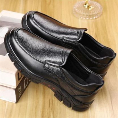 Genuine leather soft-soled non-slip new casual men's shoes for middle-aged and elderly men