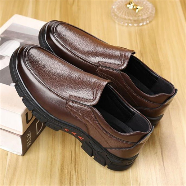 Genuine leather soft-soled non-slip new casual men's shoes for middle-aged and elderly men