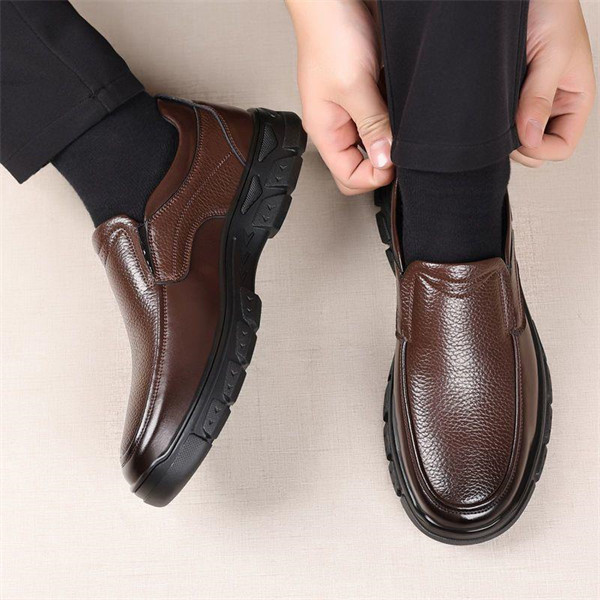 Genuine leather soft-soled non-slip new casual men's shoes for middle-aged and elderly men
