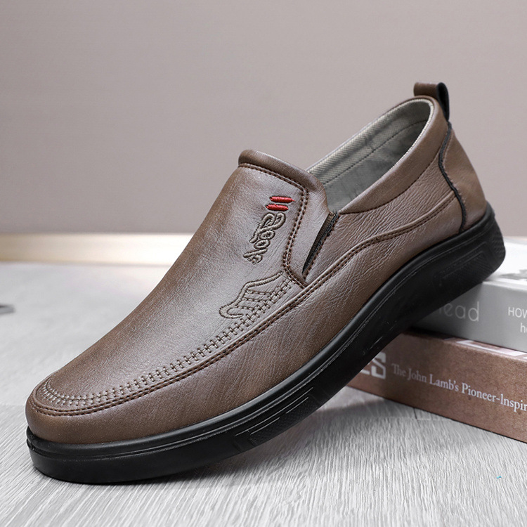 Men's Genuine Leather Soft Insole Casual Comfort Leather Slip-On Loafers