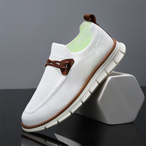Men's lightweight breathable slip-on fashionable casual loafers