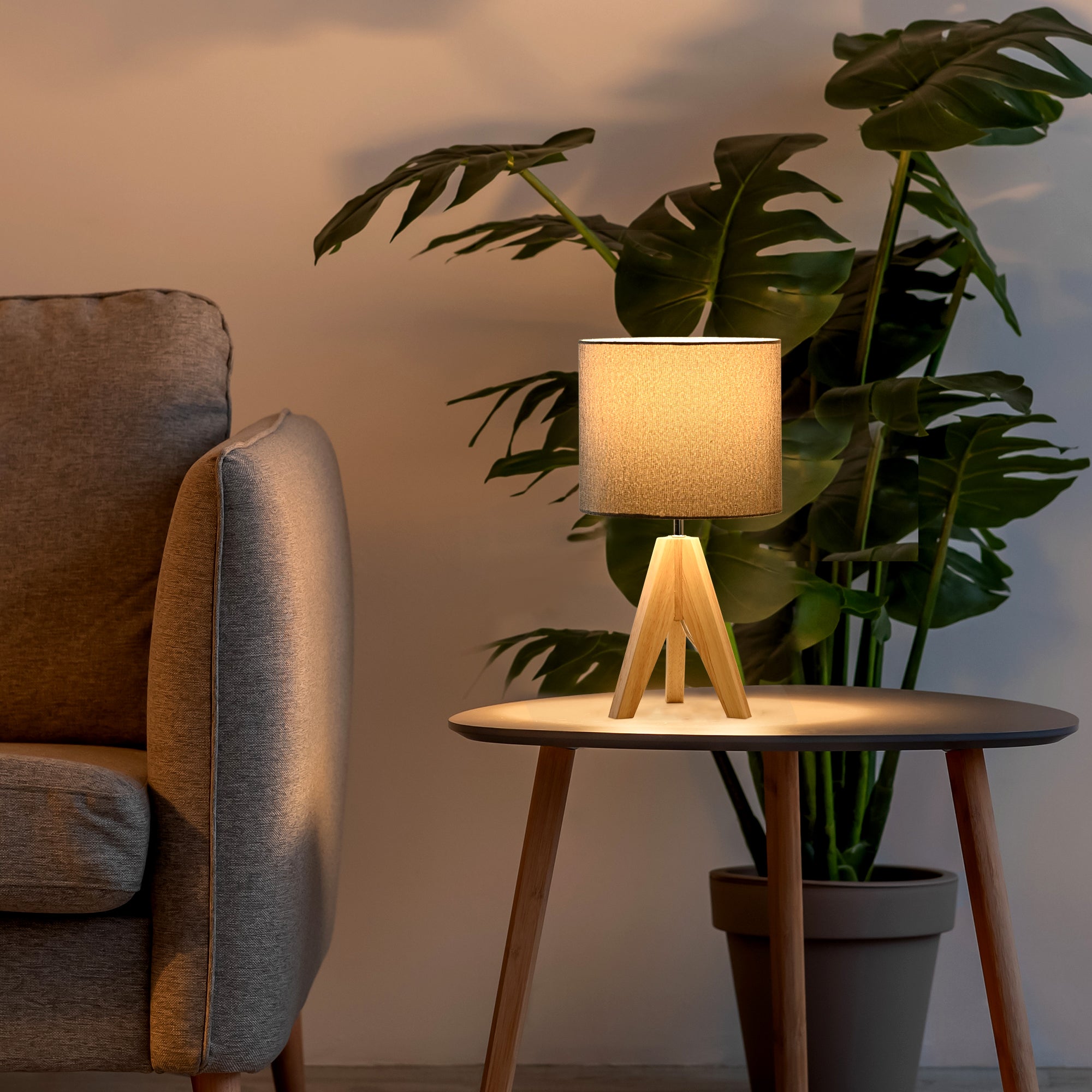 EDISHINE 14.2″ Tripod Wood Table Lamp with ON/Off Switch, 1 Pack-HLTL05L