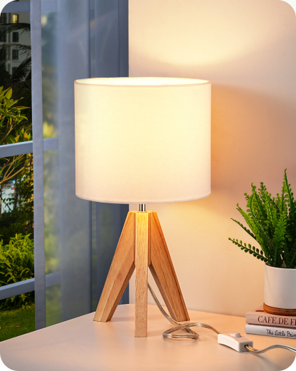 EDISHINE Wood Tripod Table Lamp-HLTL05F1