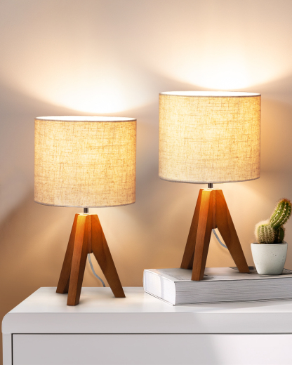 EDISHINE 2 Pack 14.2″ Light Brown Wooden Tripod Table Lamp, 1 Pack-ZHLTL05Q2