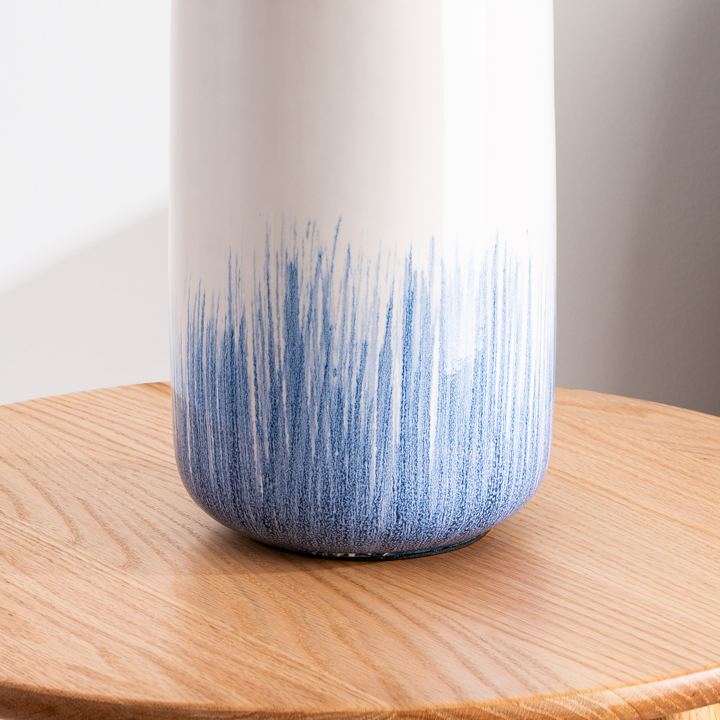 EDISHINE 26.2'' Ceramic Table Lamp-HLTL10B