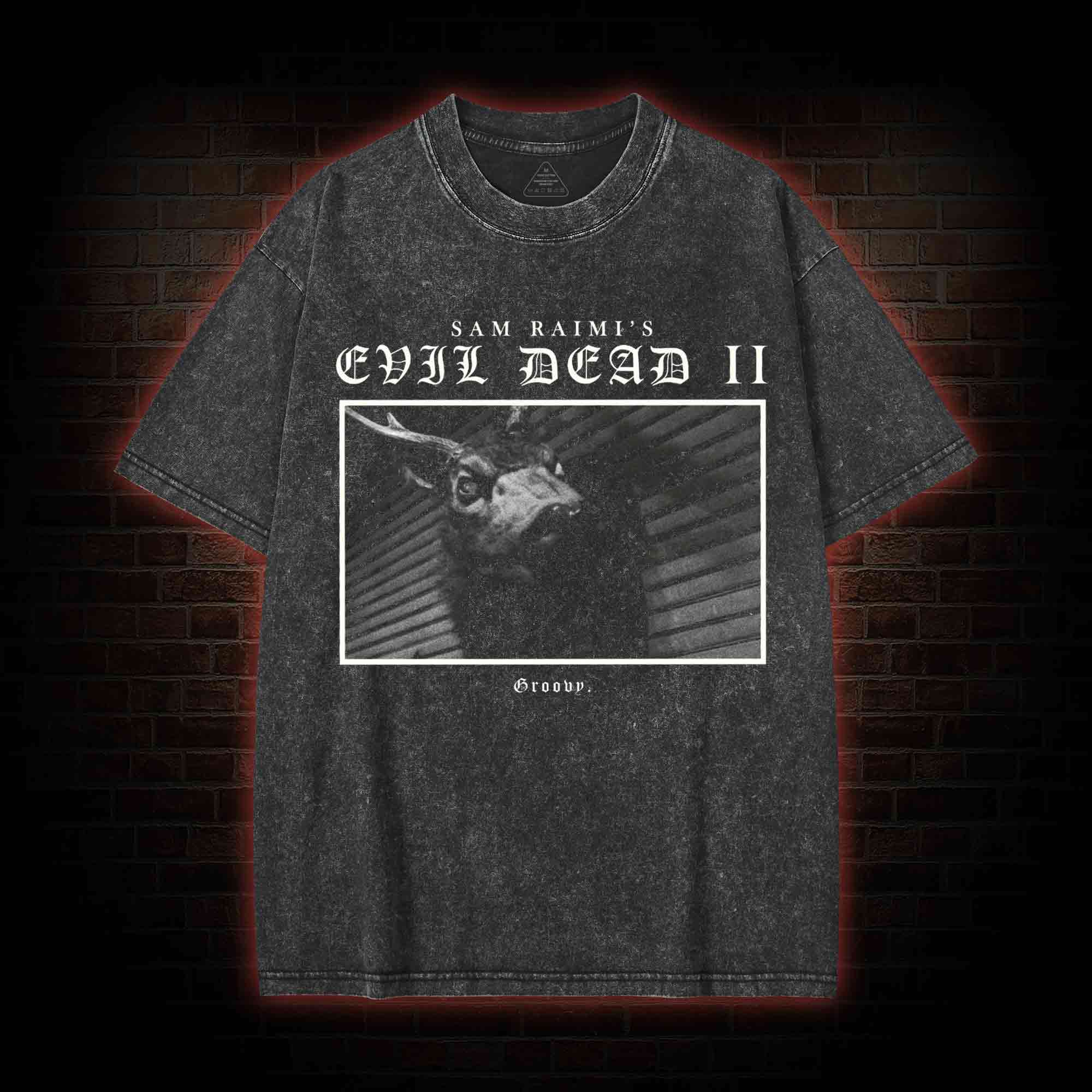 5613 Horror Movie Vintage Graphic Washed T-shirt