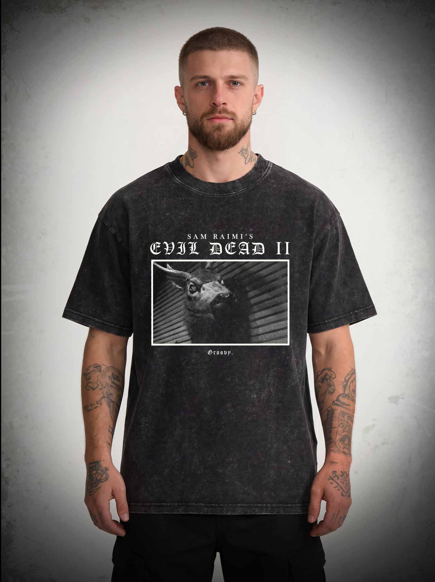 5613 Horror Movie Vintage Graphic Washed T-shirt