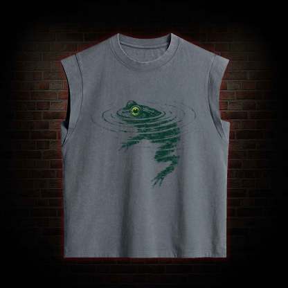 Frog Swimming Women's Washed Tank Top