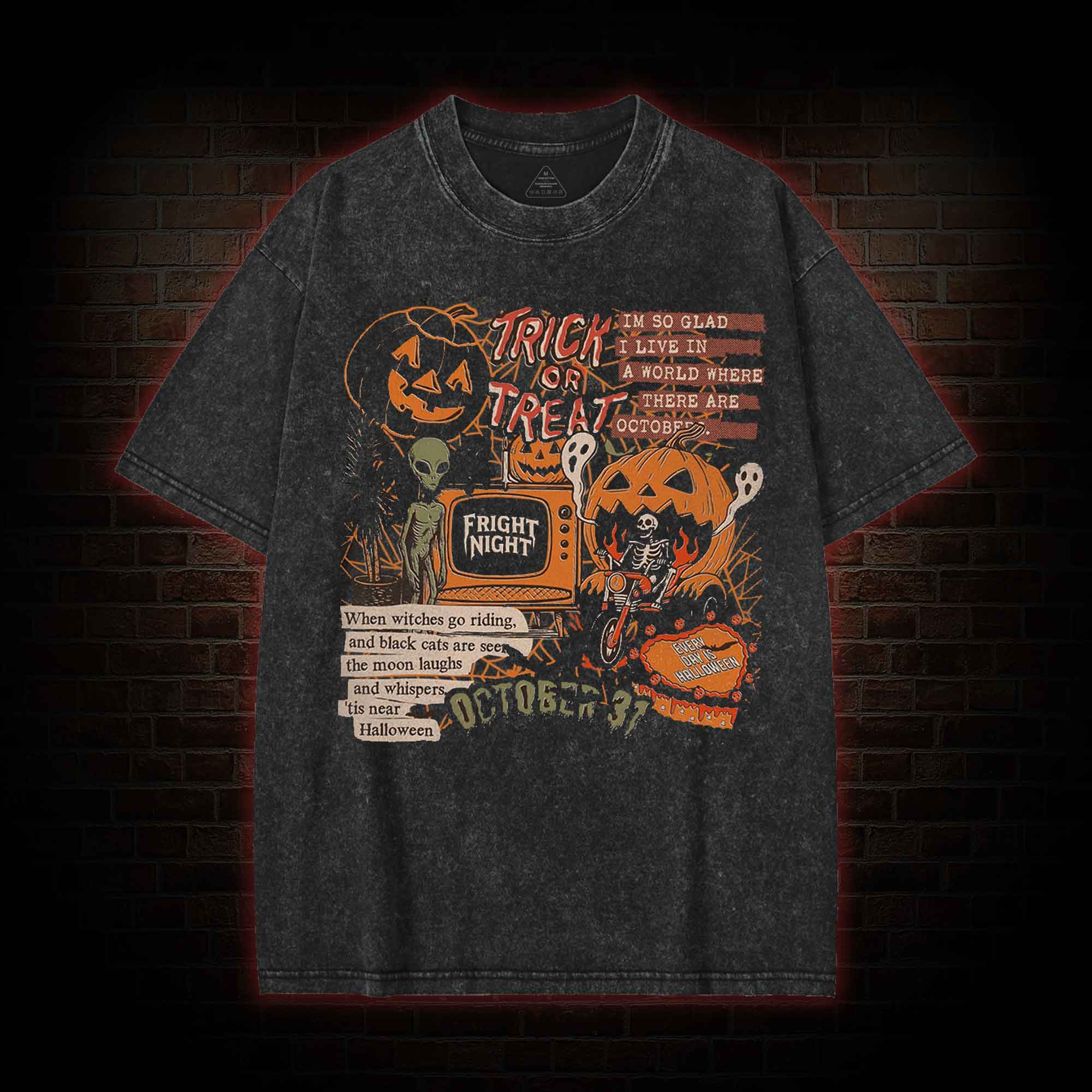 Spooky Season Ghost Washed T-shirt