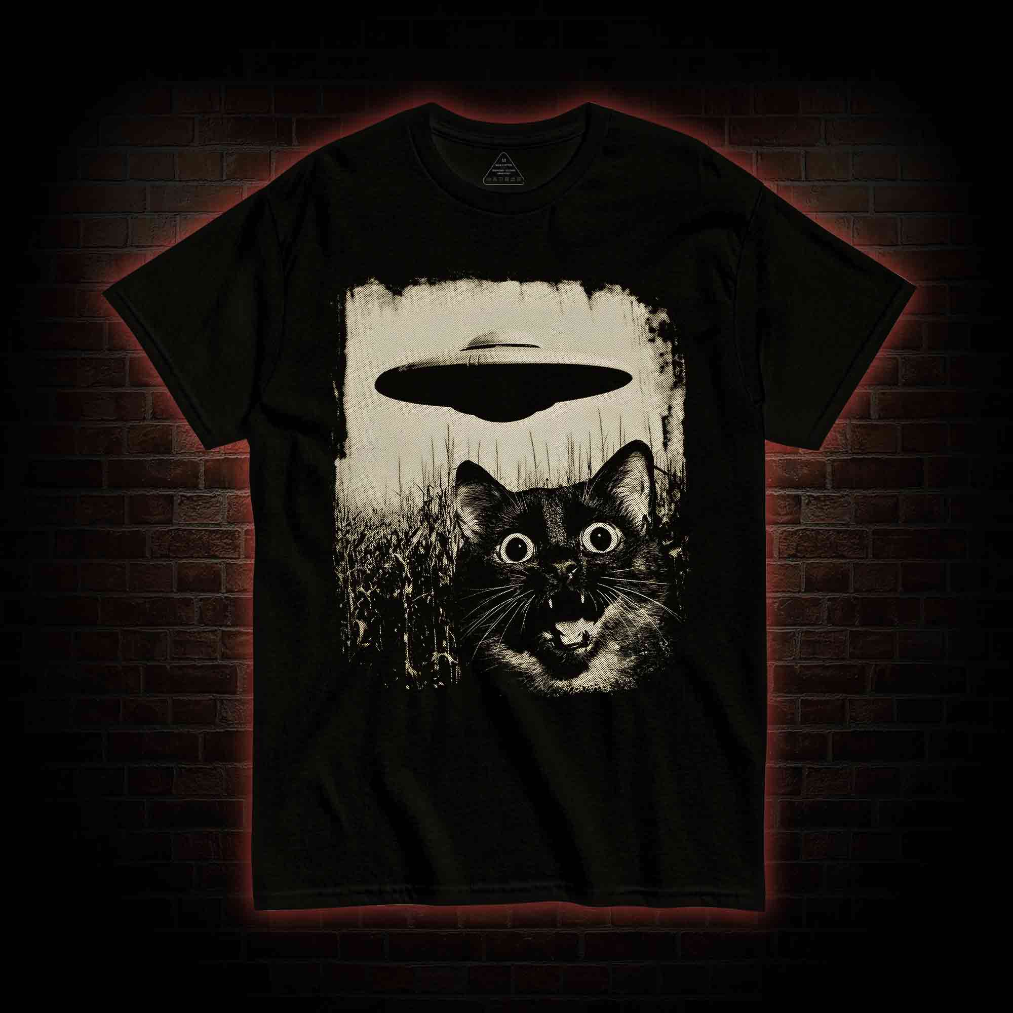 UFO & Cat T-shirt