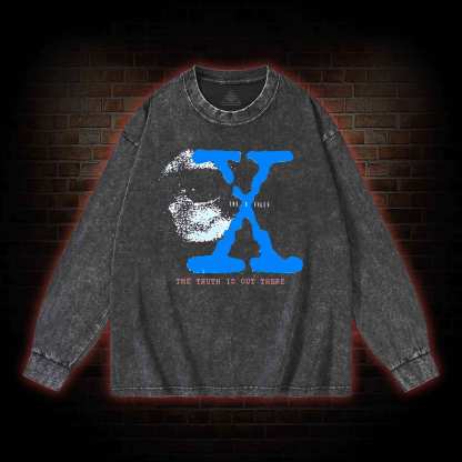 Retro The Truth is Out There Washed Long-Sleeve T-shirt