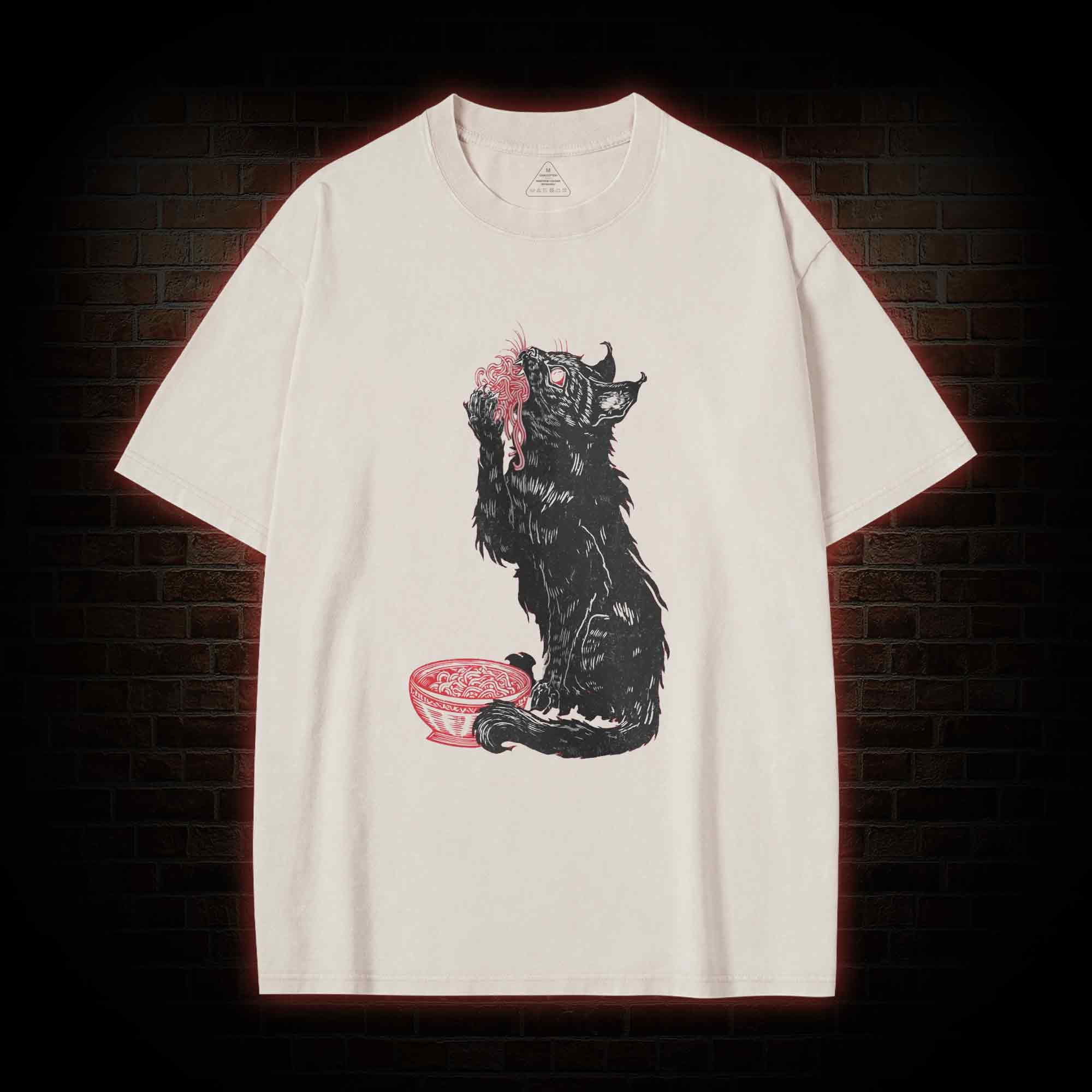 Gothic Cat Eating Noodles Washed T-shirt