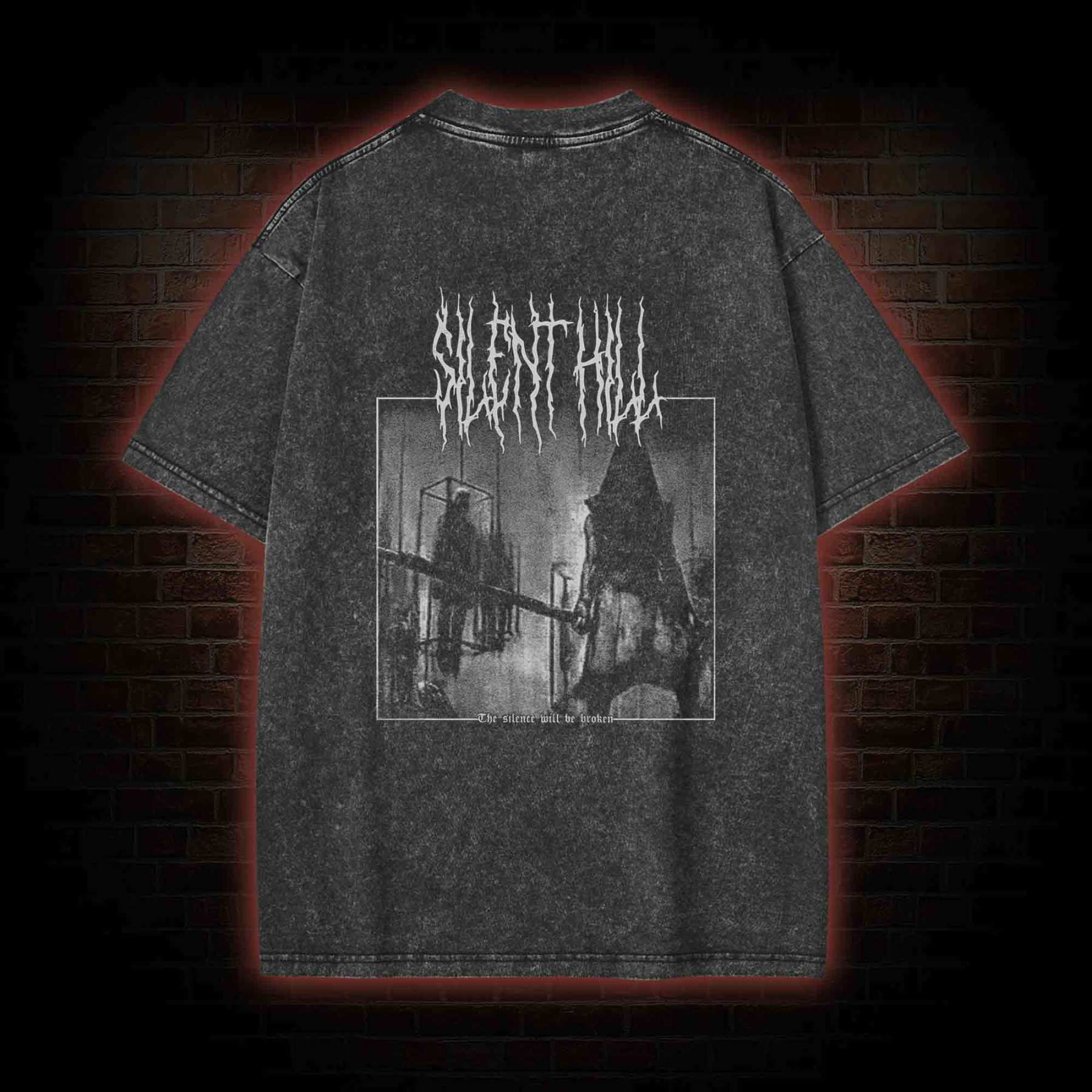 Pyramid Head Back Print Washed T-shirt