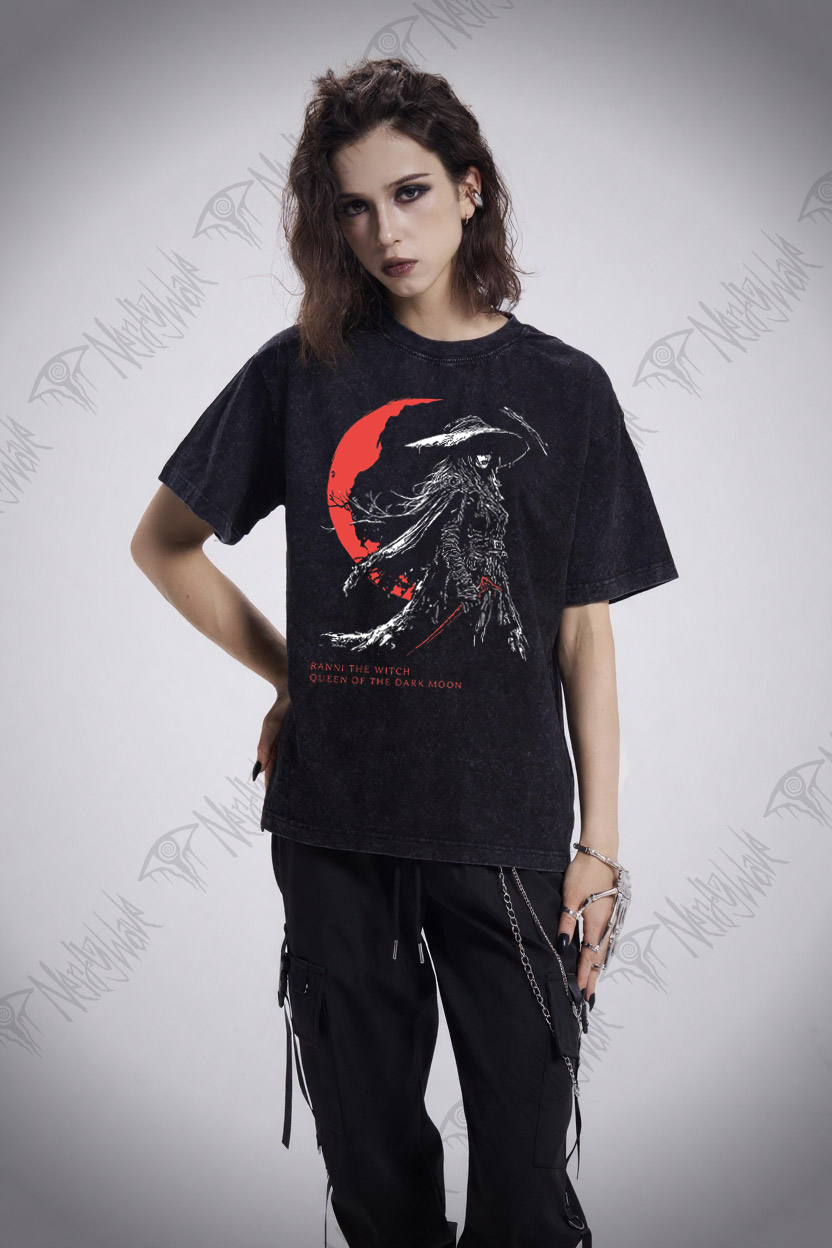 Queen of The Dark Moon Washed T-shirt