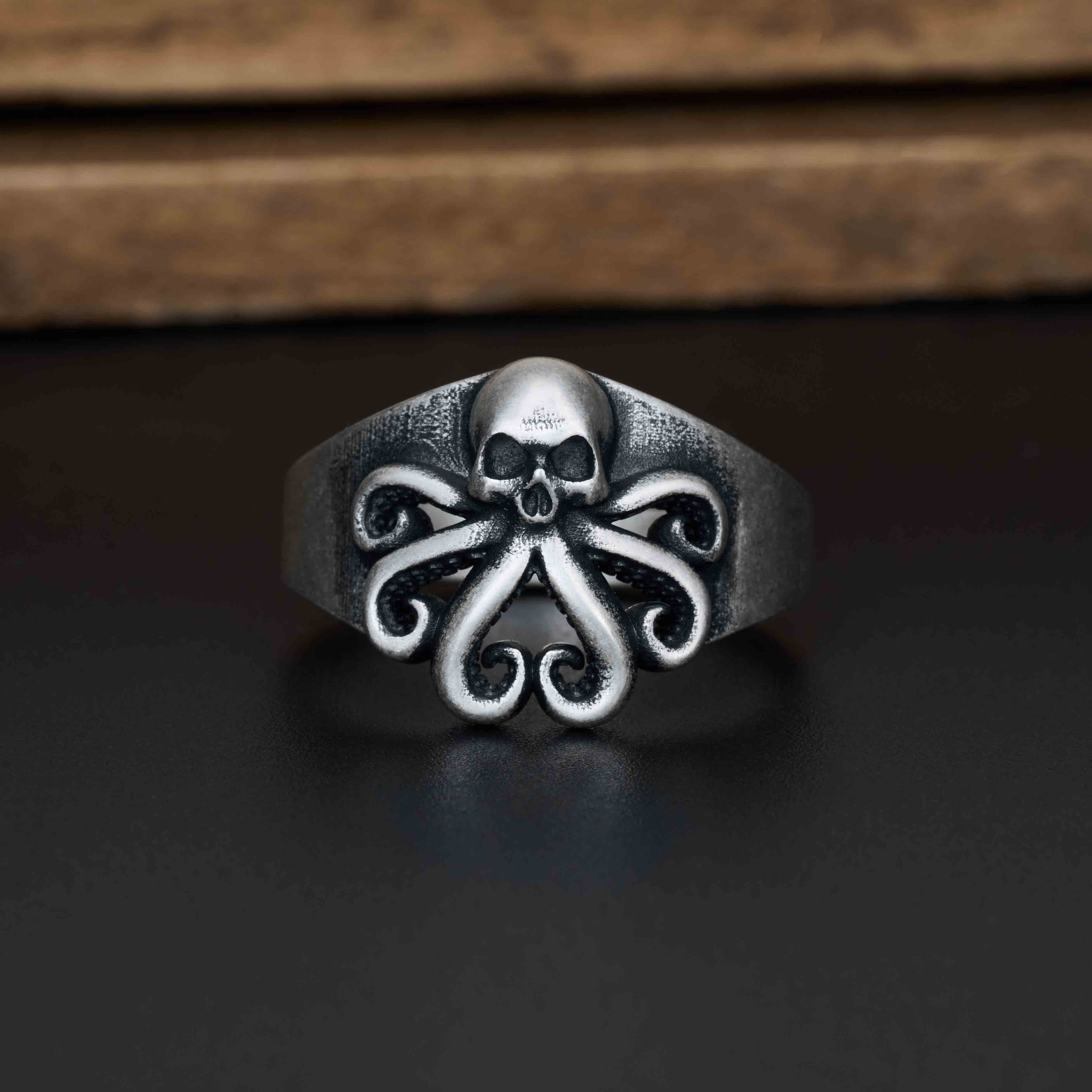 29 Sterling Silver Band Ring