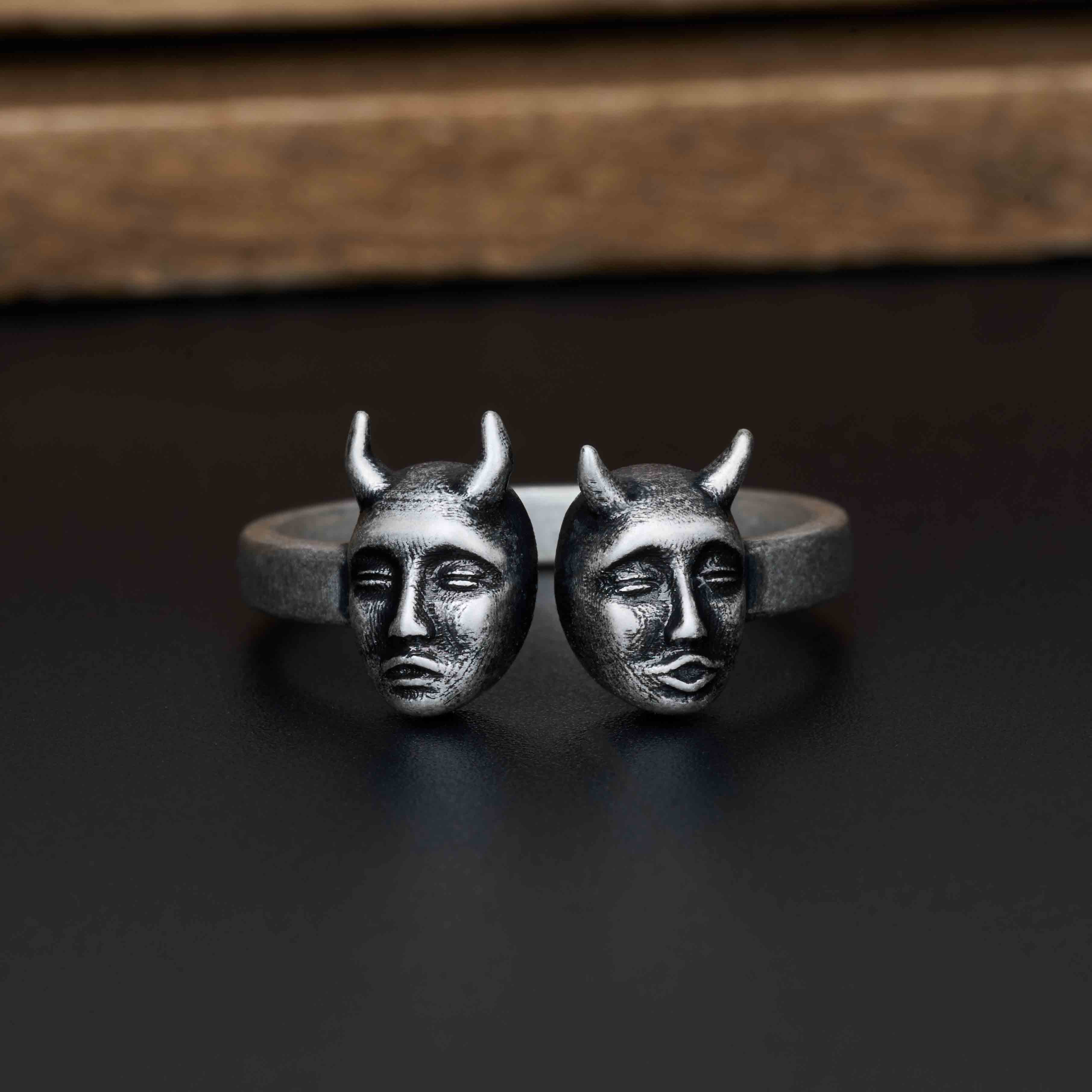 26 Sterling Silver Band Ring