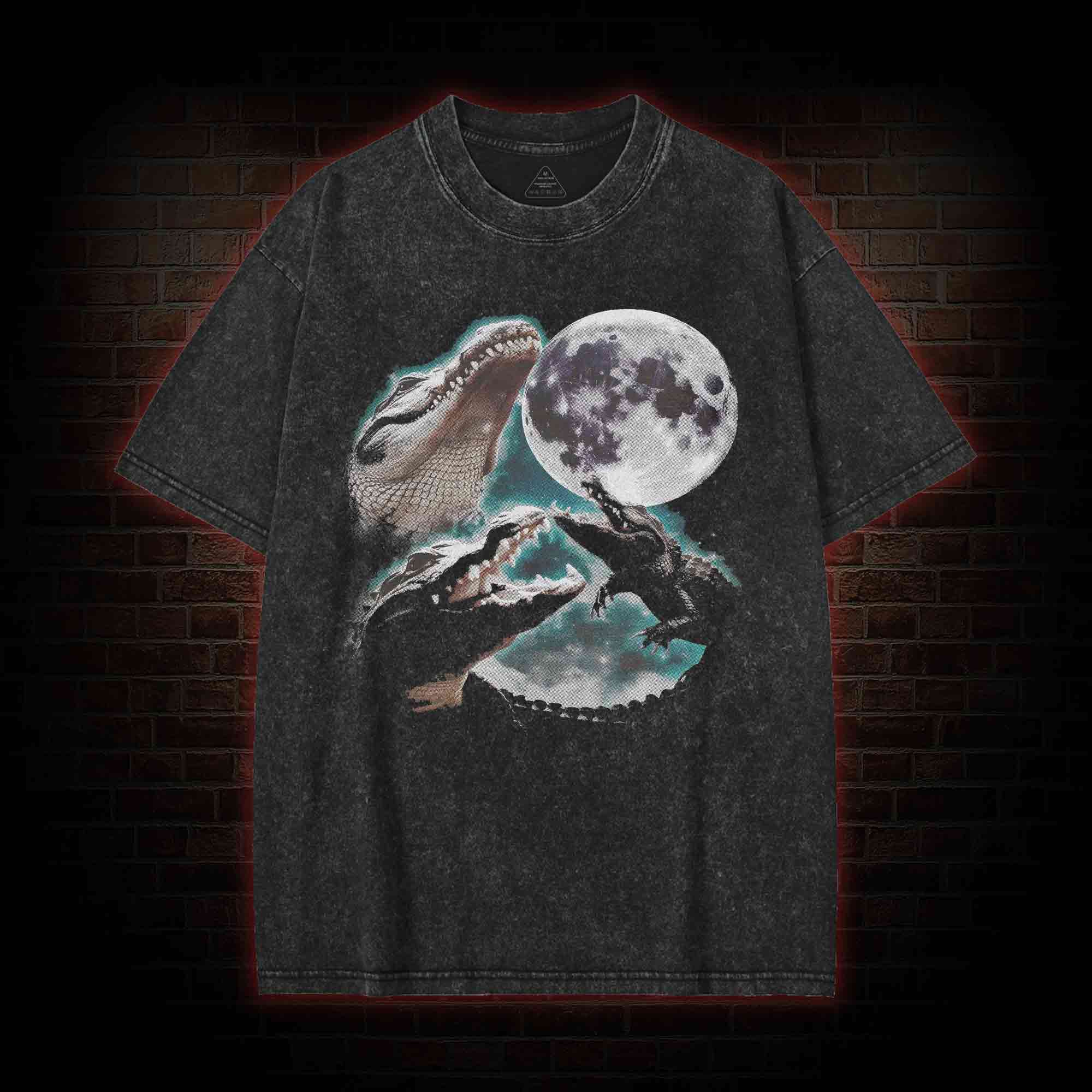 Three Alligator Moon Washed T-shirt