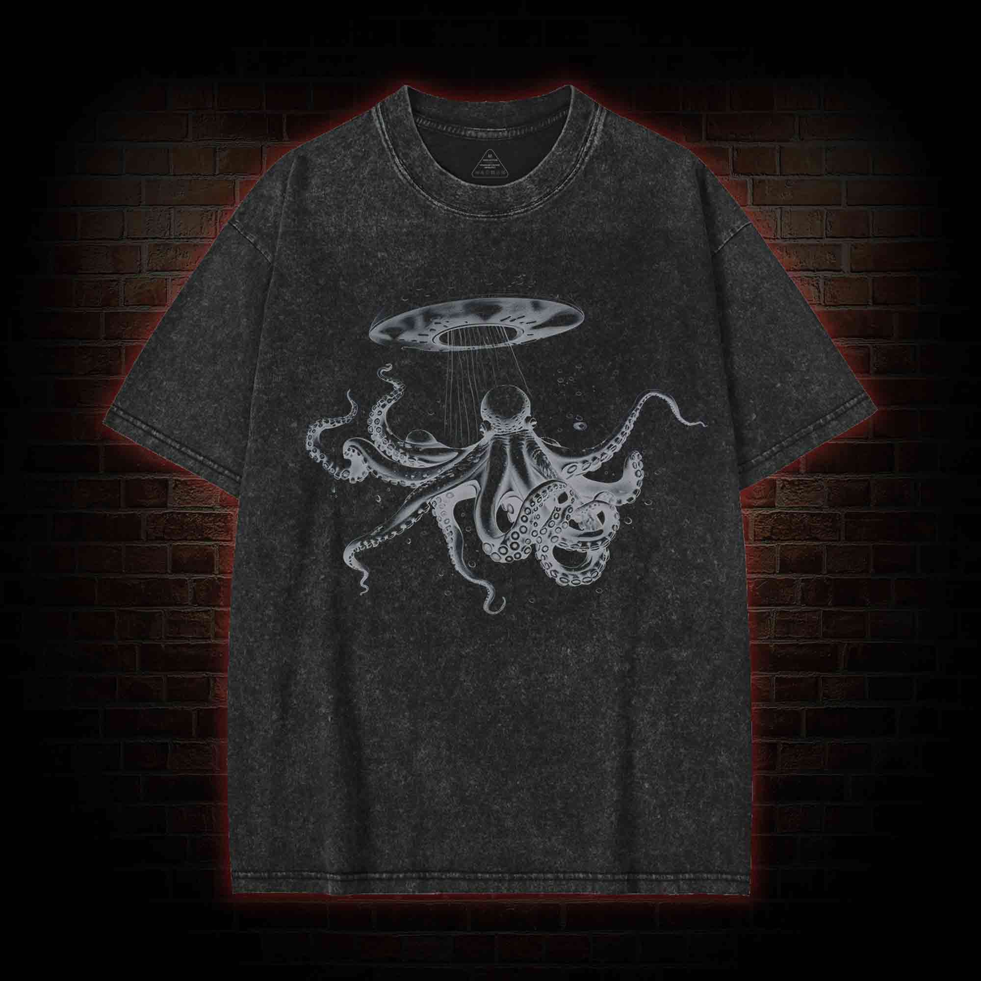 Alien Octopus Art Washed T-shirt