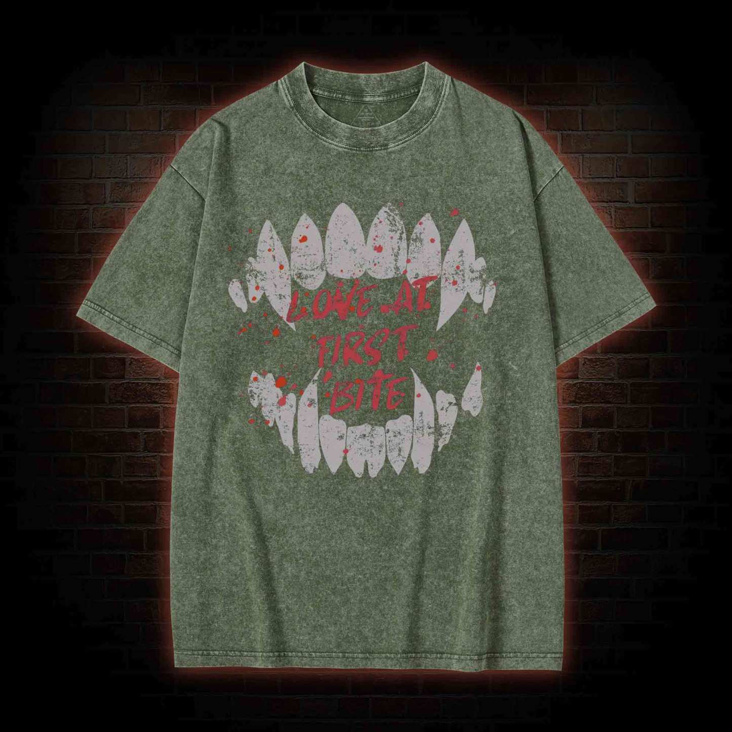 Love at First Bite Washed T-shirt